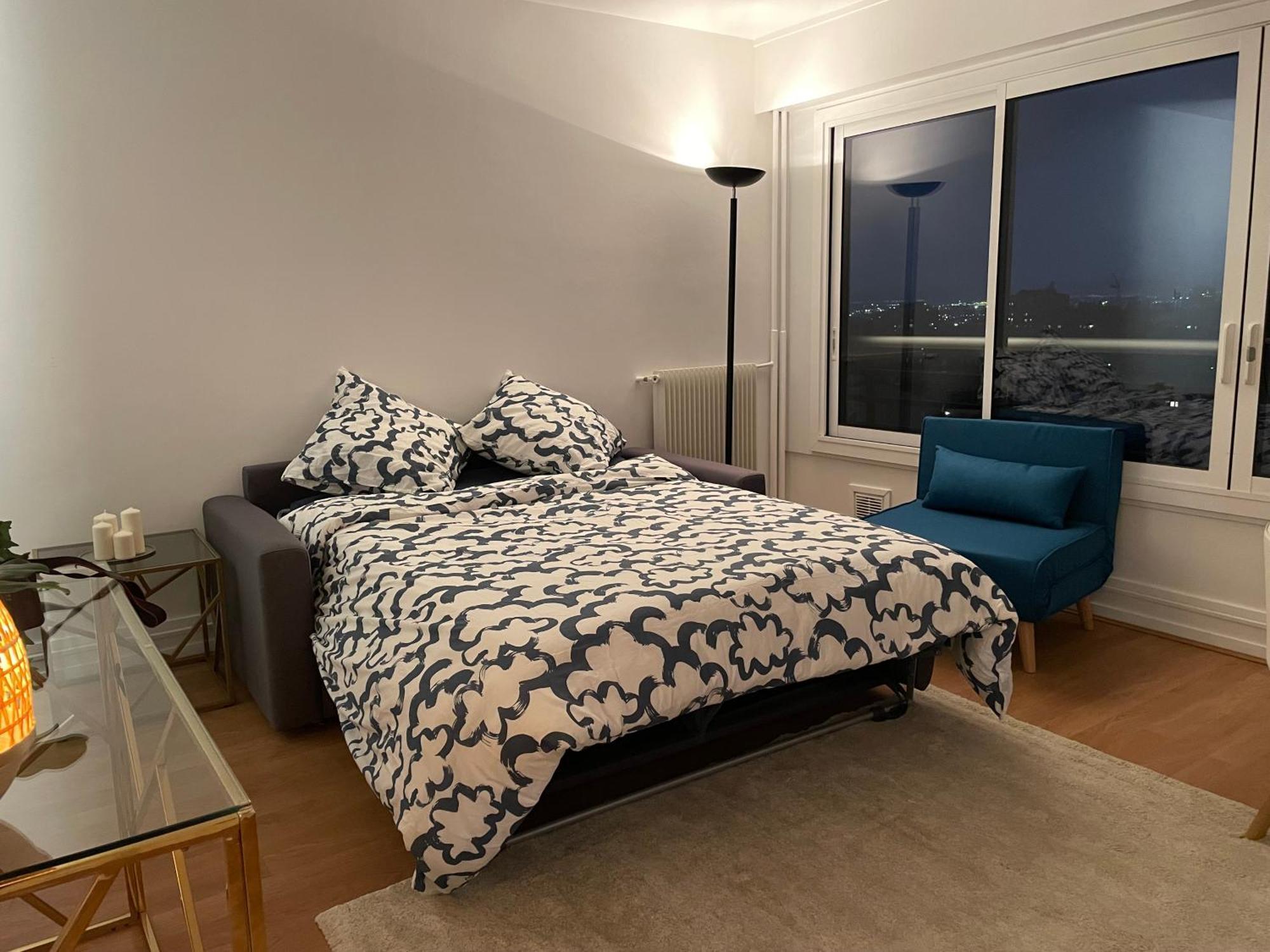 Cosy Avec Vue Sur *